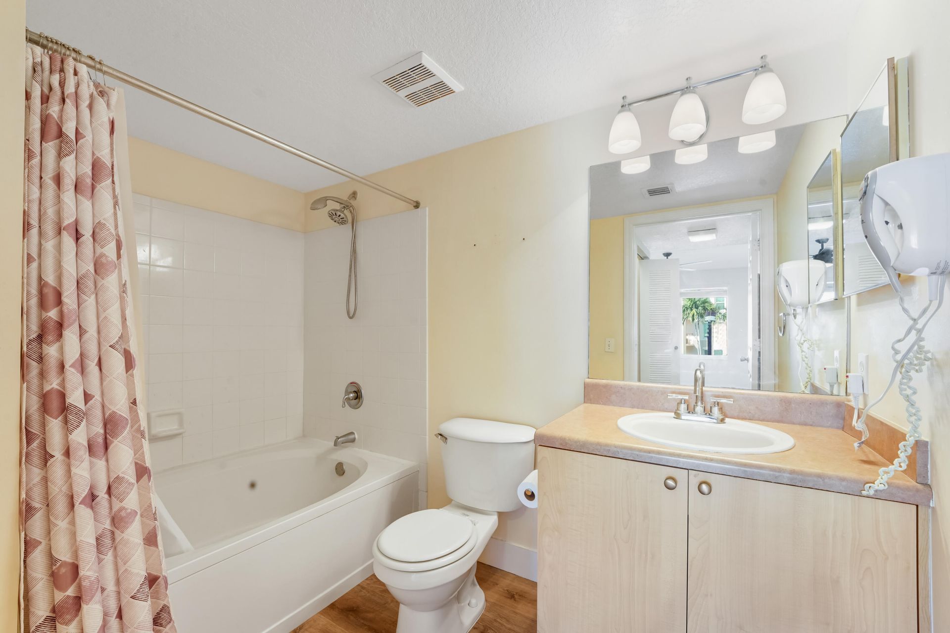 1112 Villa Circle, Boynton Beach, FL 33435 Photo