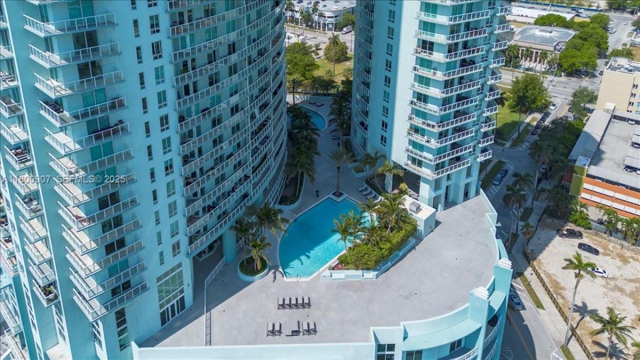 1900 N Bayshore Drive, Unit 1810, Miami, FL 33132 Photo