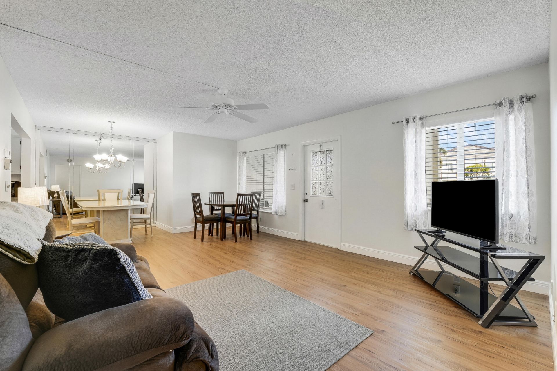 5900 Whispering Pine Way, Unit A-1, Greenacres, FL 33463 Photo