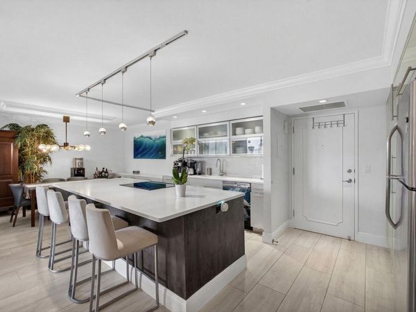 5440 N Ocean Drive, Unit 805, Singer Island, FL 33404