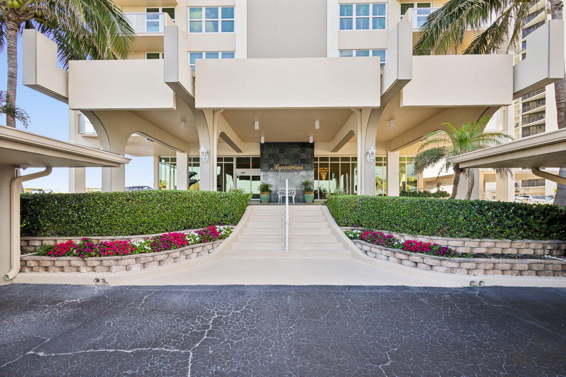 5440 N Ocean Drive, Unit 805, Singer Island, FL 33404 Photo