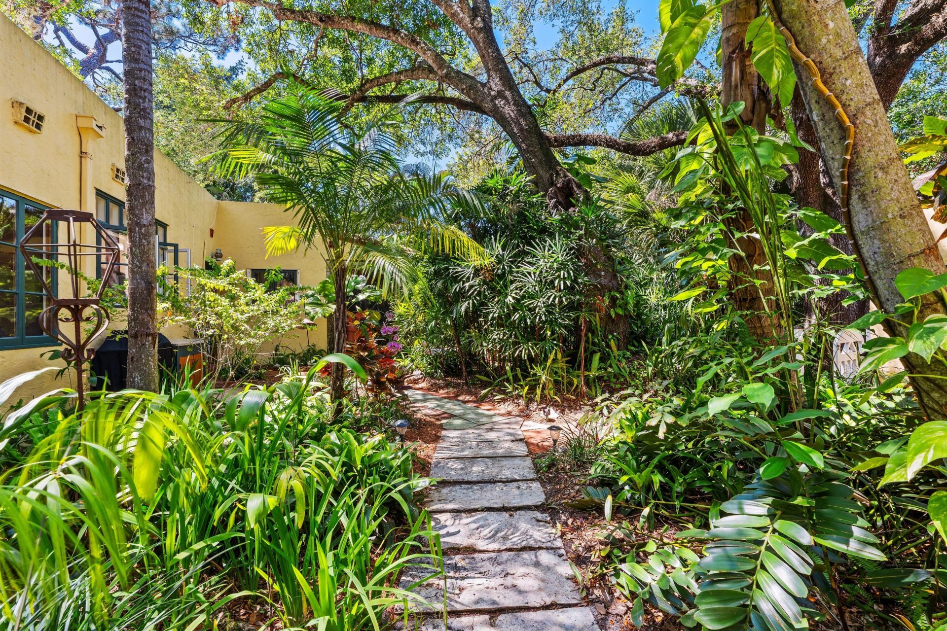 825 Alamanda Street, Boca Raton, FL 33486 Photo