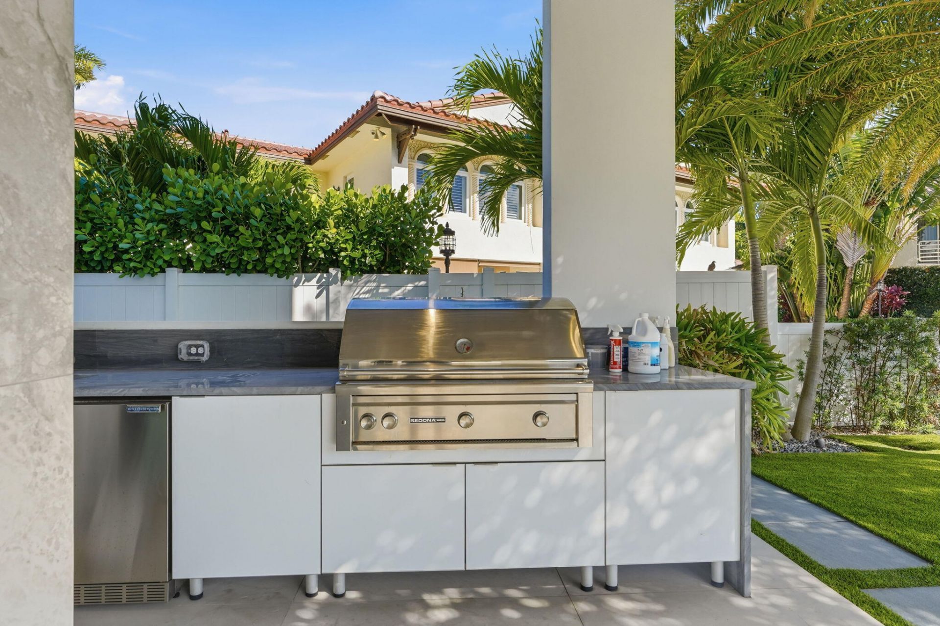 749 Bamboo Drive, Boca Raton, FL 33432 Photo