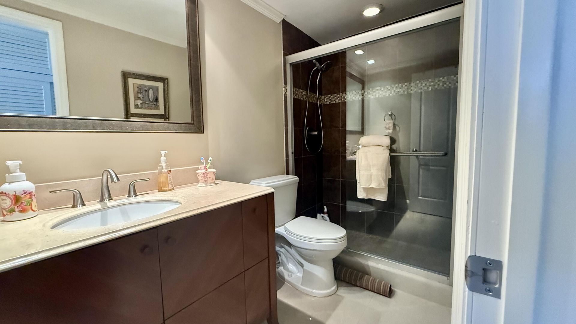 3300 NE 36th Street, Unit 507, Fort Lauderdale, FL 33308 Photo