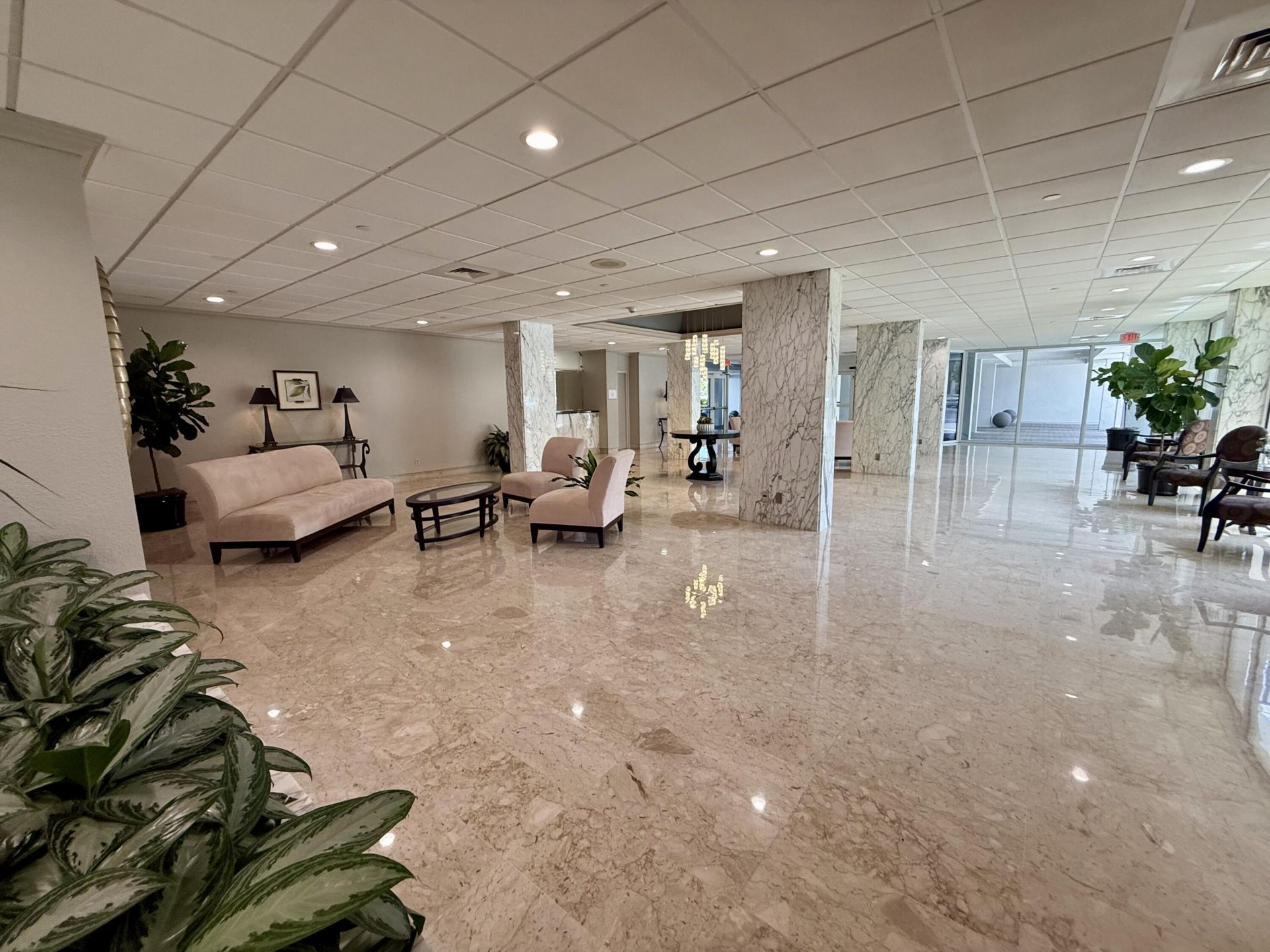 3300 NE 36th Street, Unit 507, Fort Lauderdale, FL 33308 Photo