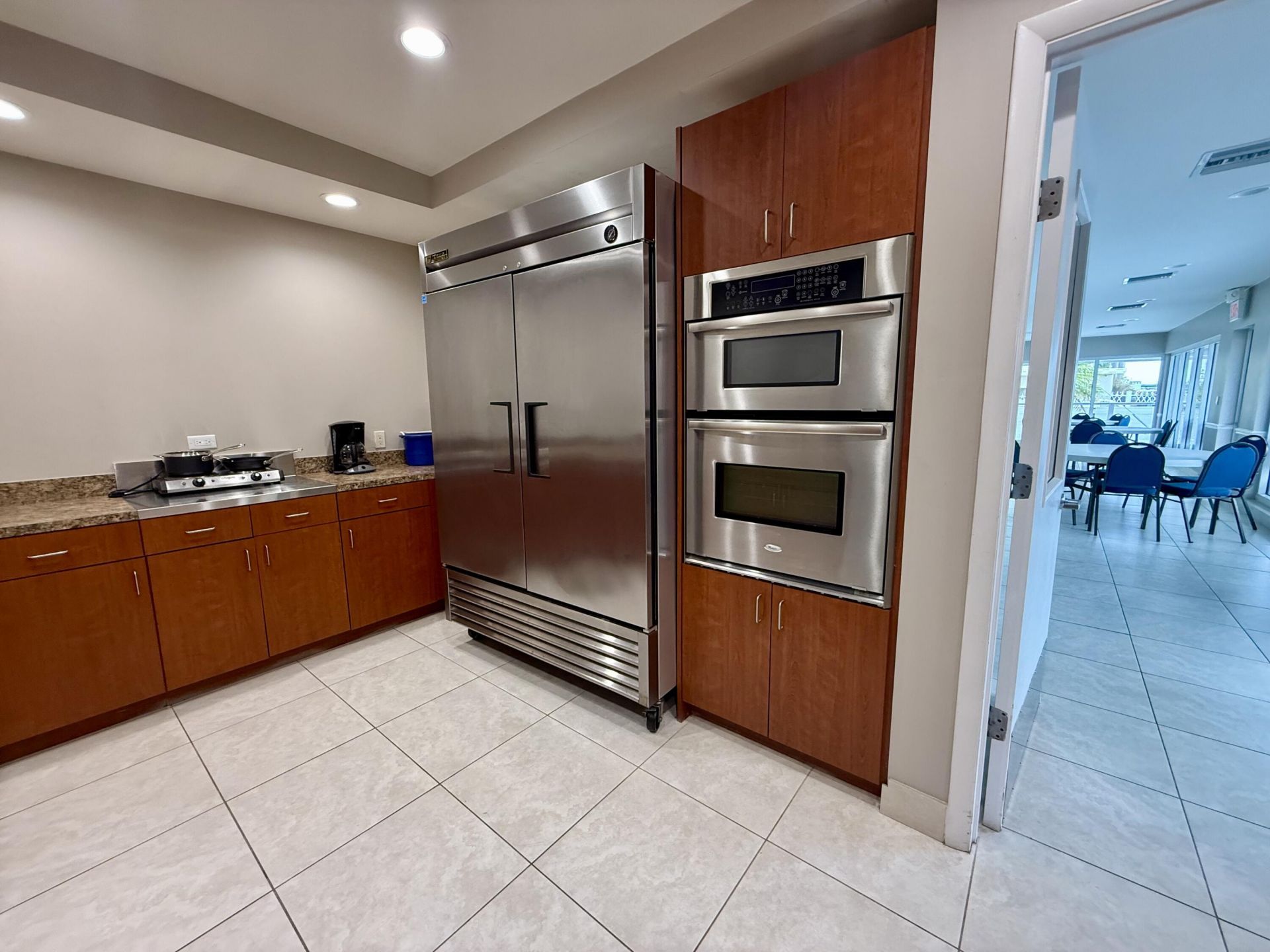 3300 NE 36th Street, Unit 507, Fort Lauderdale, FL 33308 Photo