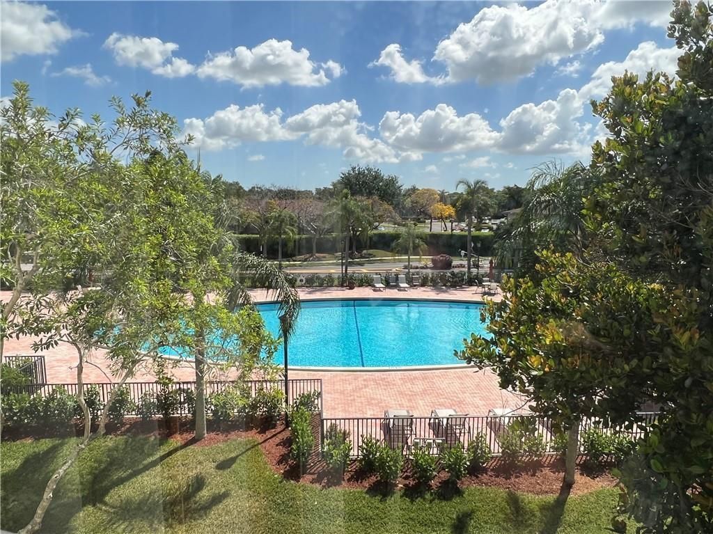 10979 W Clairmont Circle, Tamarac, FL 33321 Photo