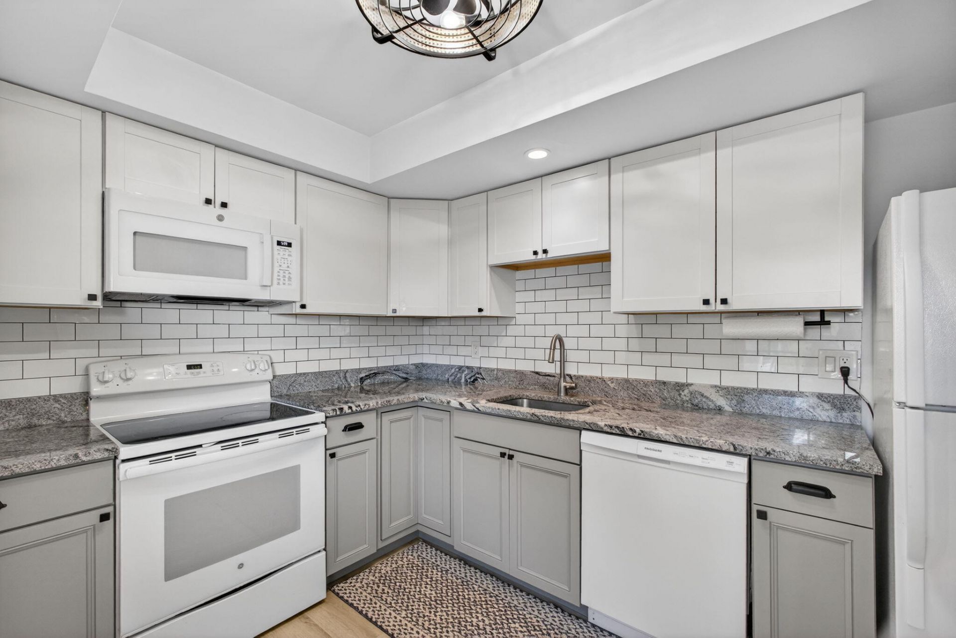 1210 N Sugar Sands Boulevard, Unit 241, Singer Island, FL 33404 Photo