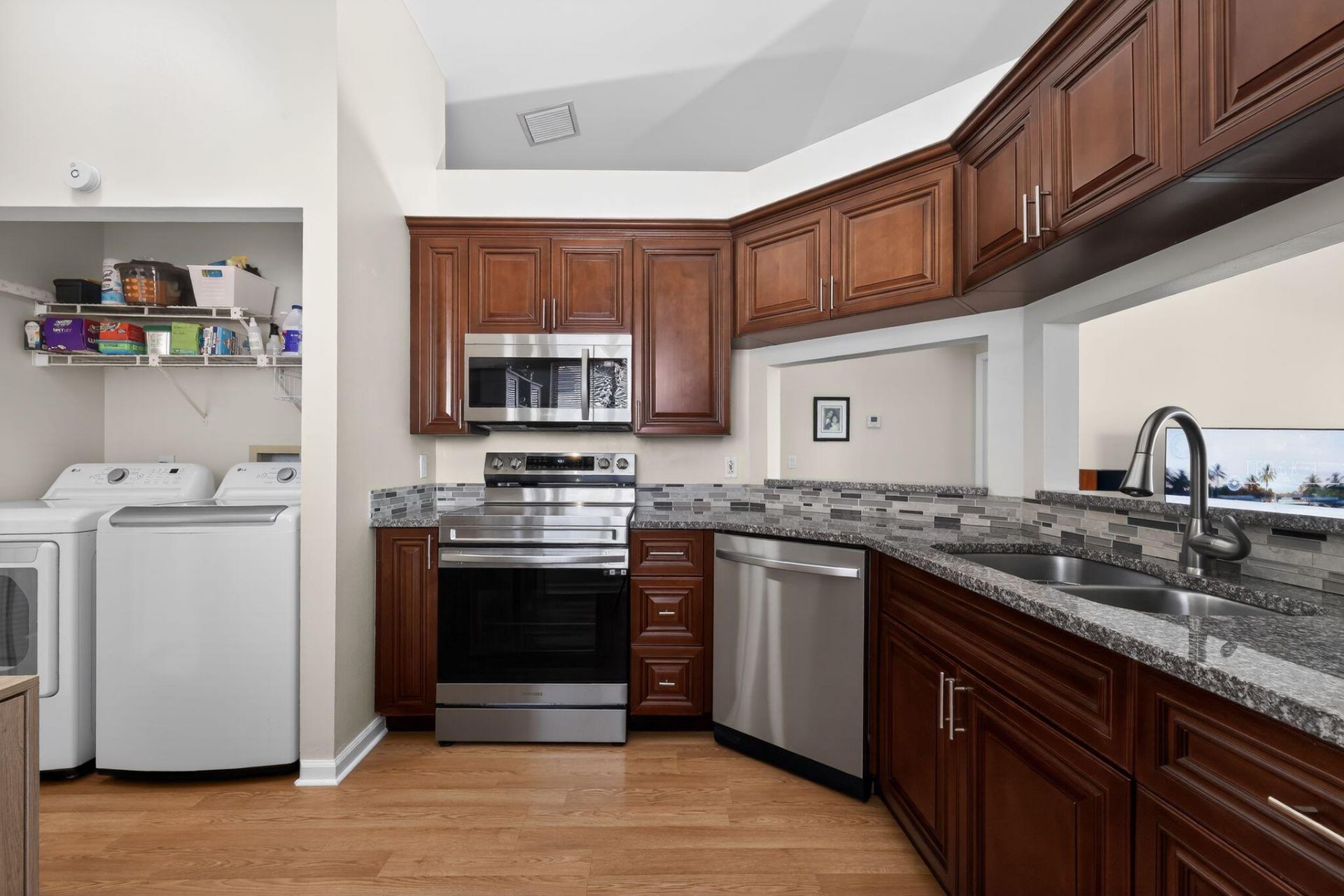 4 Vía De Casas Sur, Unit 202, Boynton Beach, FL 33426 Photo