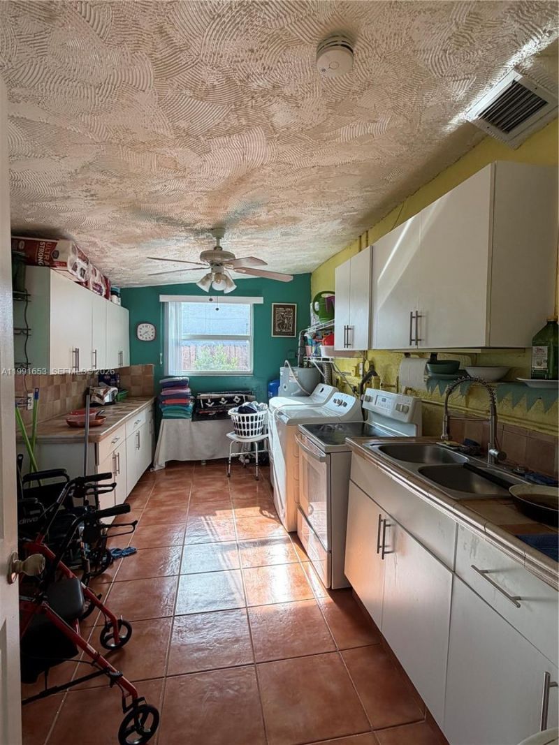 13050 SW 261st Ter, Homestead, FL 33032 Photo