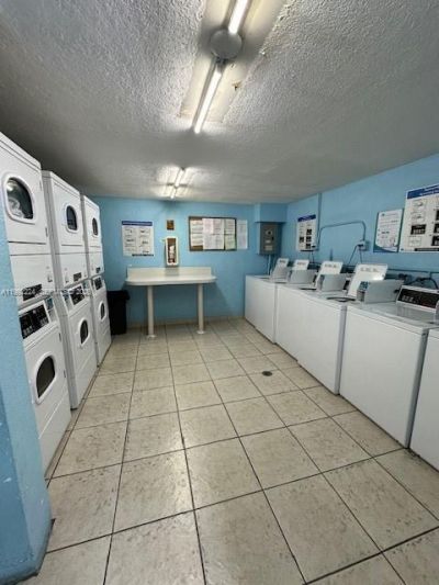 5400 SW 77 Court, Unit 2R, Miami, FL 33155 Photo