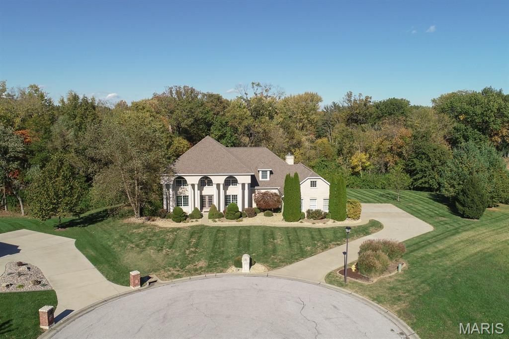 400 Willow Bend Lane, O Fallon, IL 62269 Main Photo