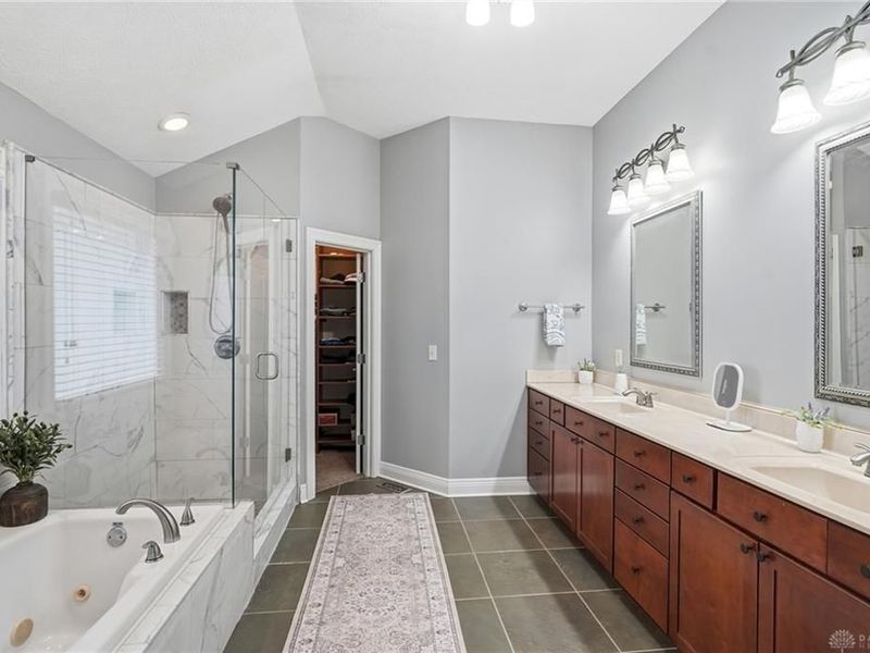 555 Heatherwoode Circle, Springboro, OH 45066 Photo 31