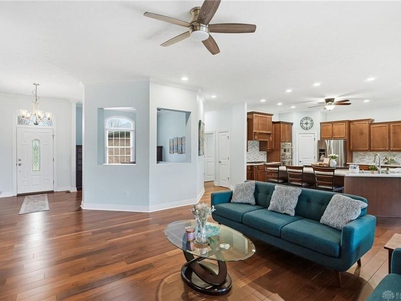 555 Heatherwoode Circle, Springboro, OH 45066 Photo 7