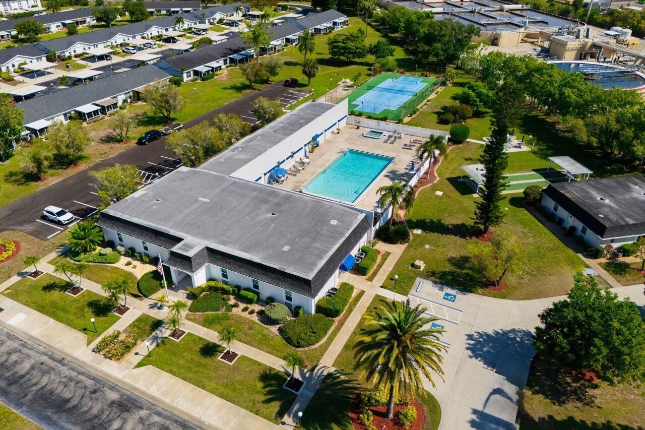 6898 Sandtrap Dr, Unit #1, Fort Myers, FL 33919 Photo