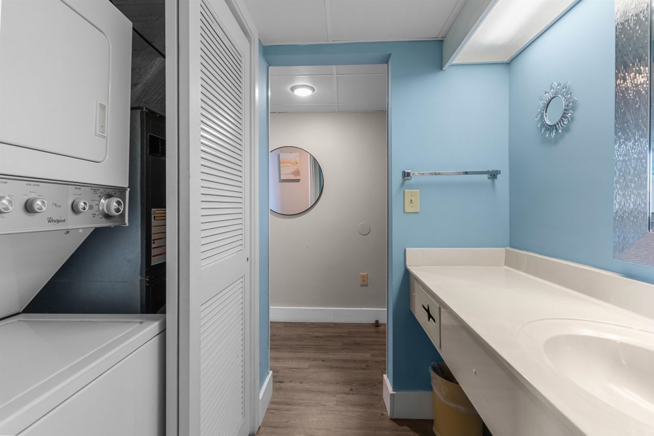 202 74th Ave. N Photo 4