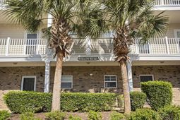 6253 Catalina Dr. photo 4