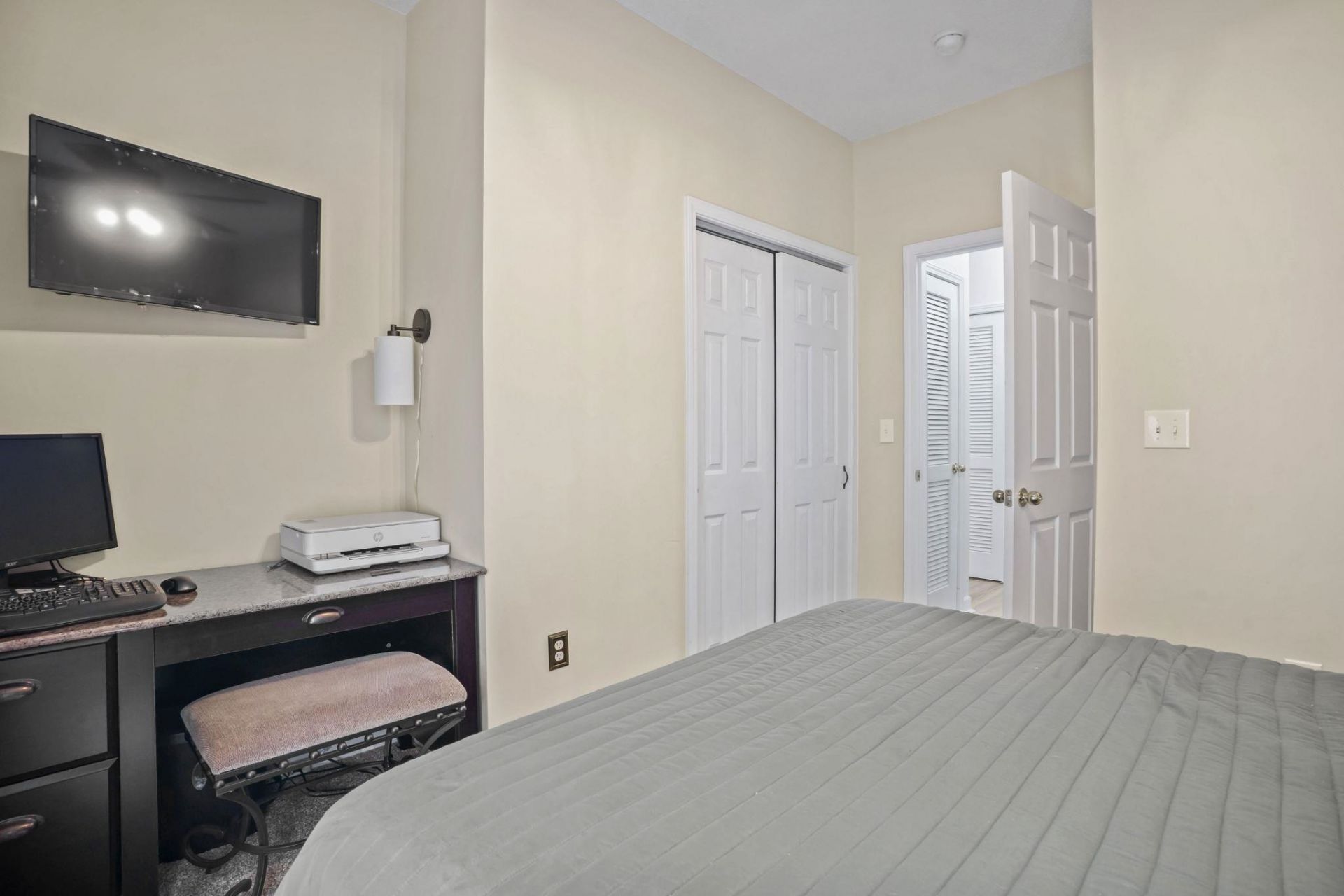 6253 Catalina Dr.  Photo 31