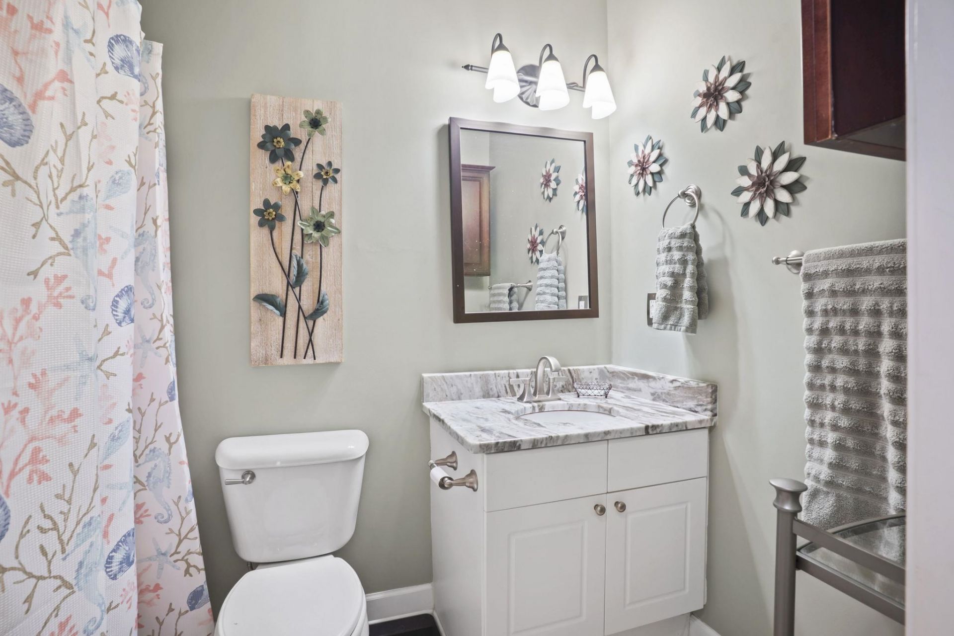 6253 Catalina Dr.  Photo 32