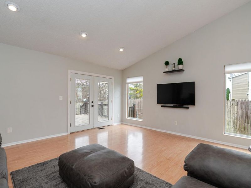 4976 Silver Bow Drive , Hilliard, OH 43026 Photo 10