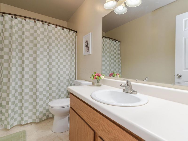 4976 Silver Bow Drive , Hilliard, OH 43026 Photo 17