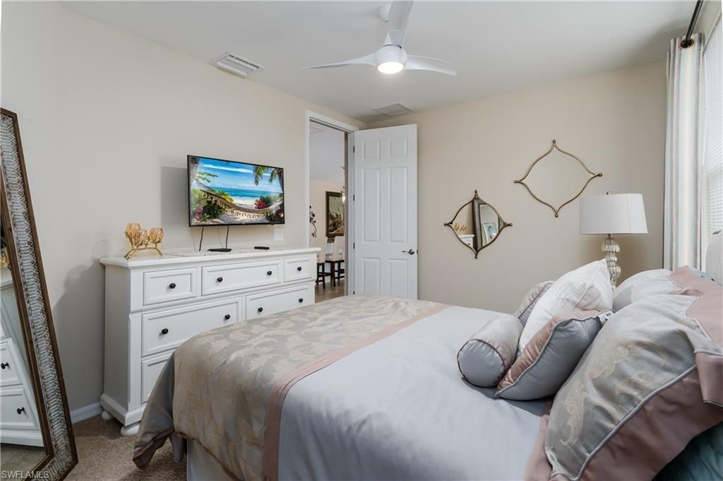 14943 Edgewater Cir, Naples, FL 34114 Photo
