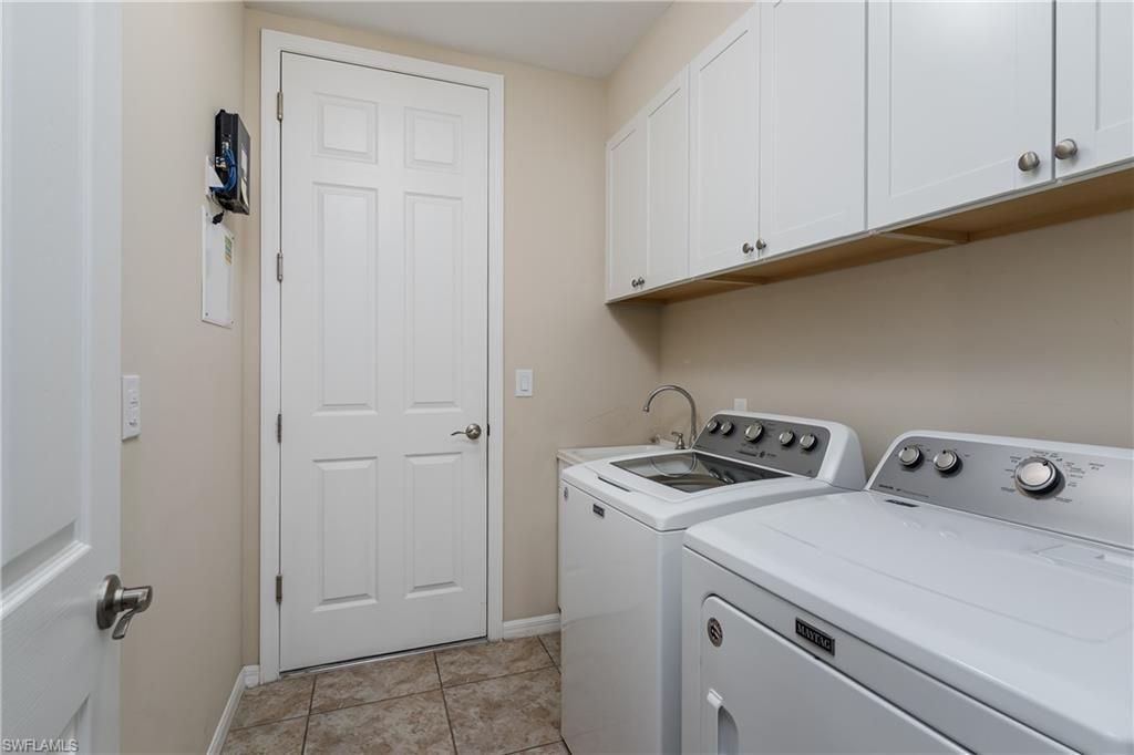 14943 Edgewater Cir, Naples, FL 34114 Photo