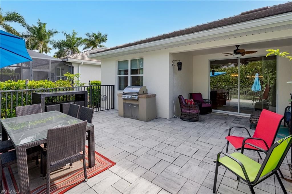 14943 Edgewater Cir, Naples, FL 34114 Photo