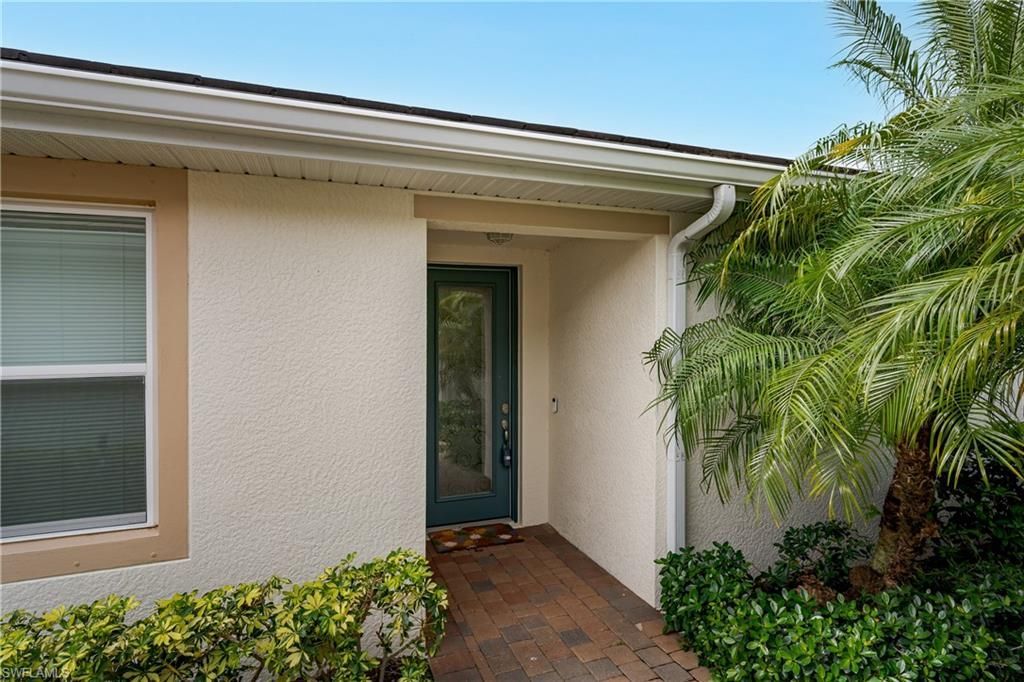 14943 Edgewater Cir, Naples, FL 34114 Photo