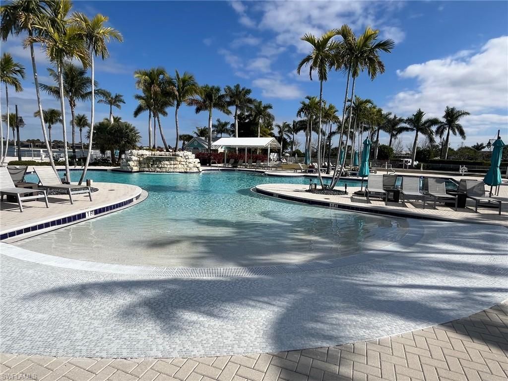 14943 Edgewater Cir, Naples, FL 34114 Photo