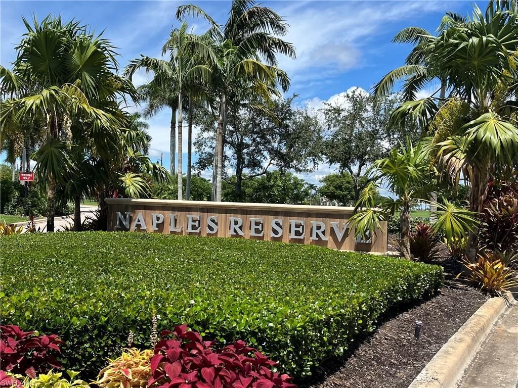 14943 Edgewater Cir, Naples, FL 34114 Photo