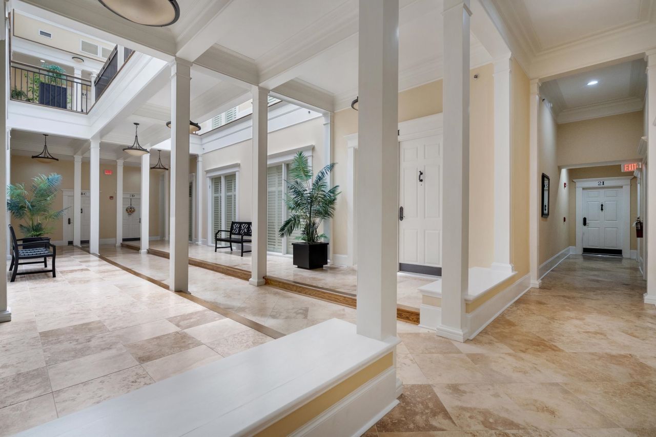 815 Front St. Photo 12