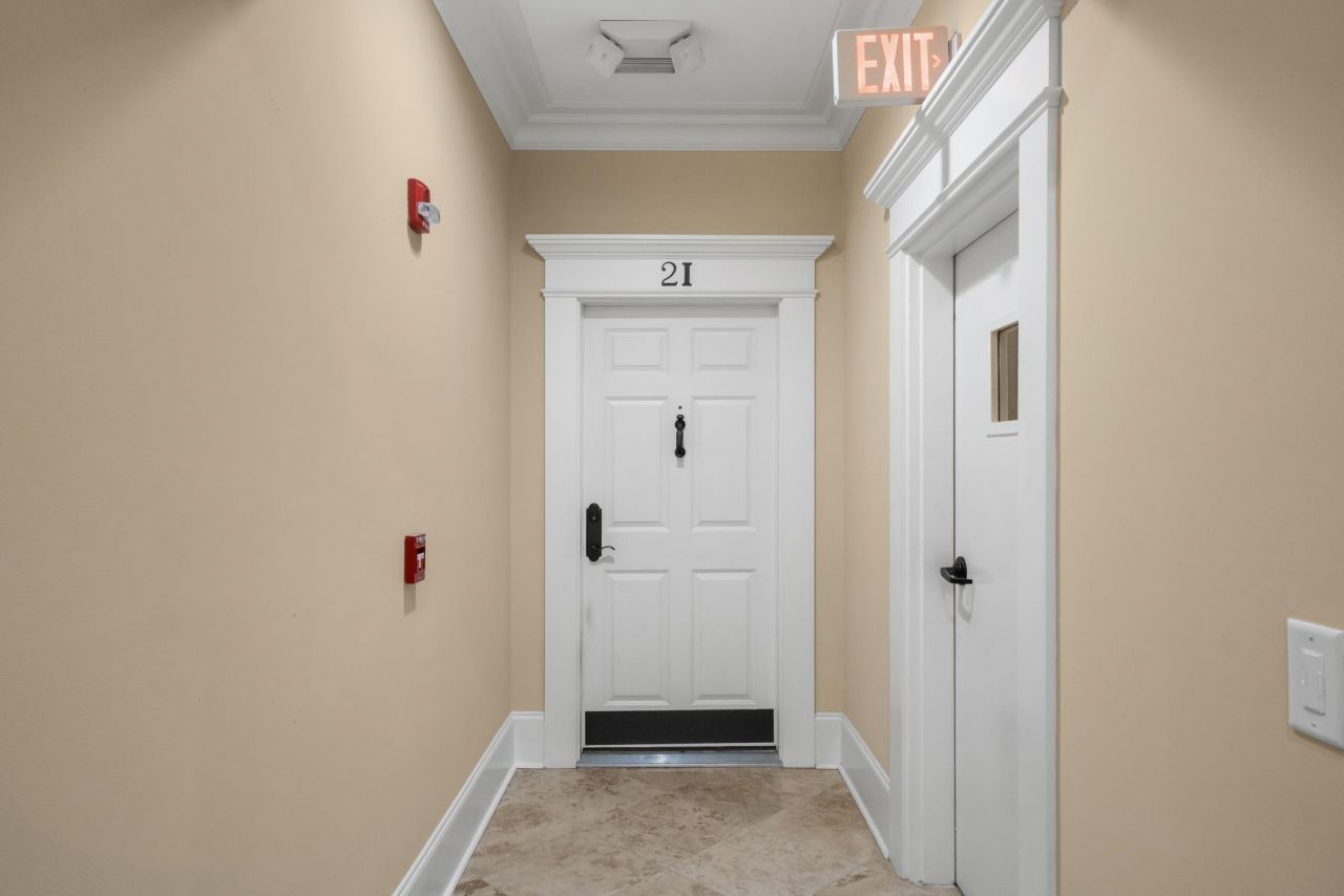 815 Front St. Photo 14