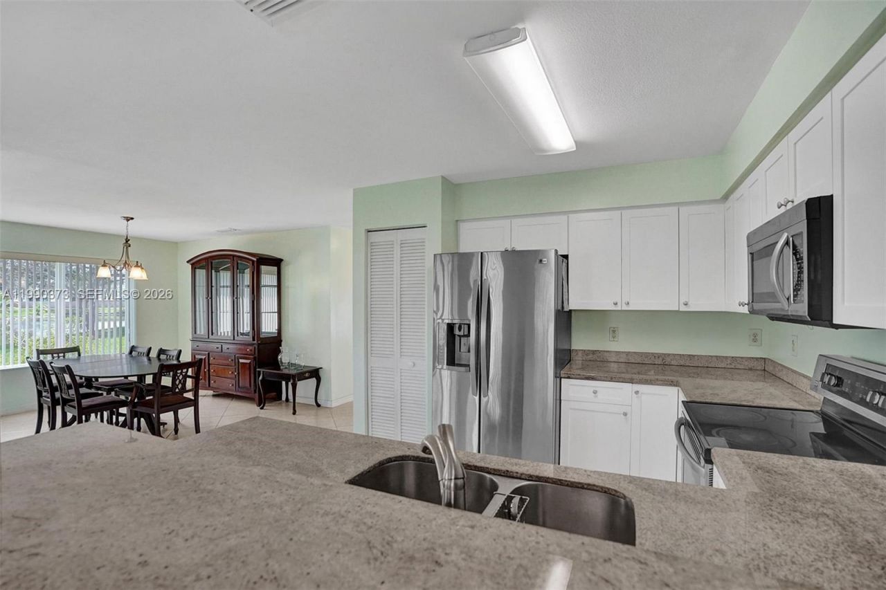 1726 SW 110th Ter , Davie, FL 33324 Photo