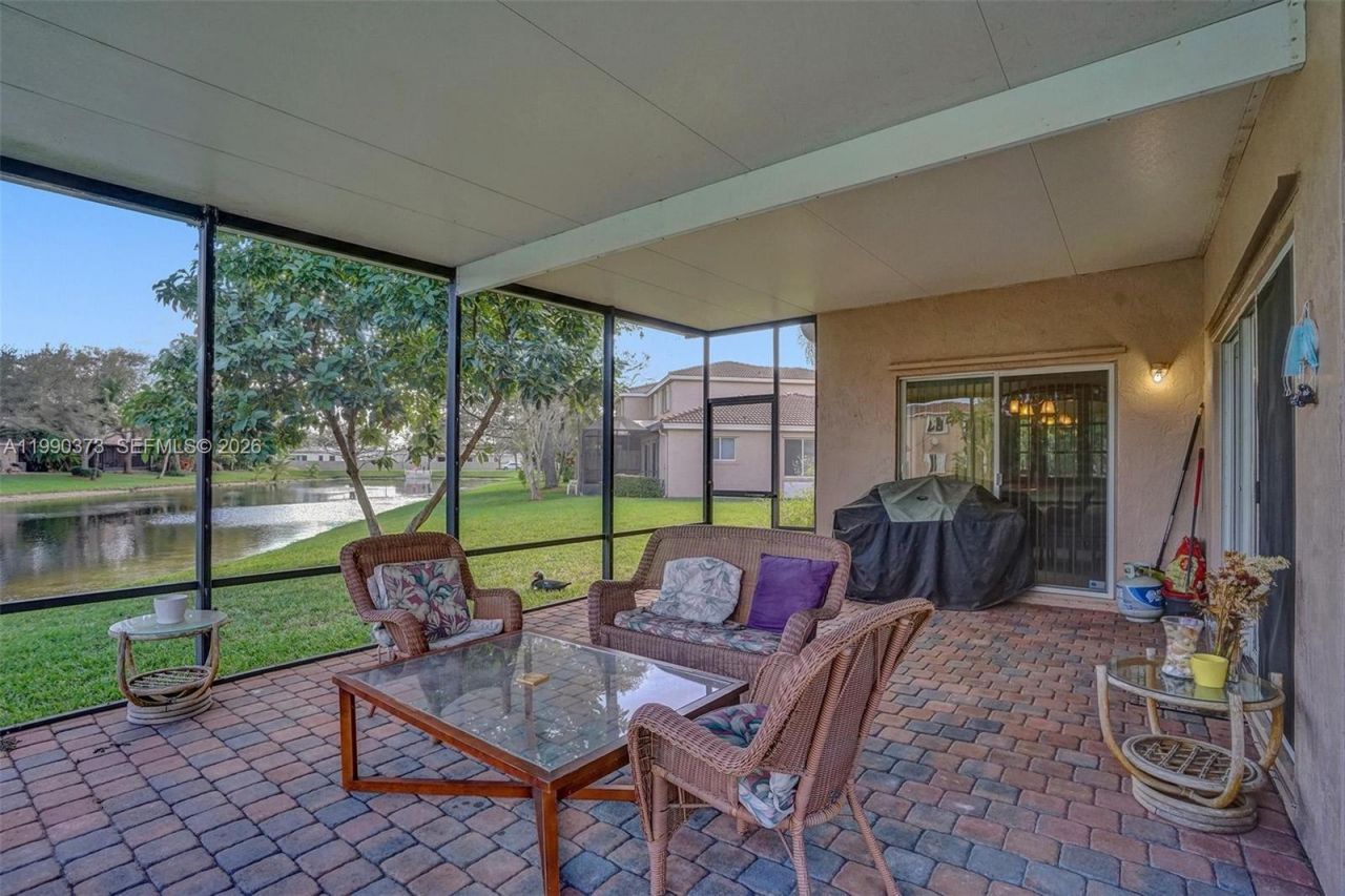 1726 SW 110th Ter , Davie, FL 33324 Photo