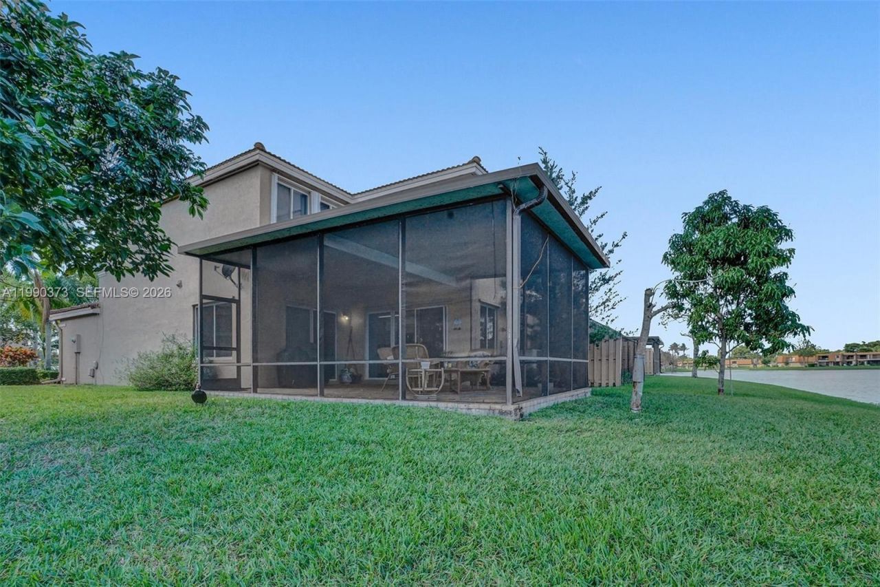 1726 SW 110th Ter , Davie, FL 33324 Photo