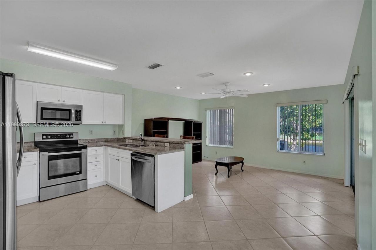 1726 SW 110th Ter , Davie, FL 33324 Photo