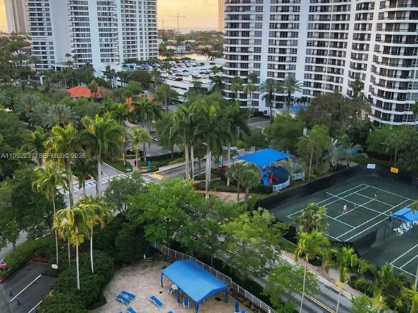 3500 Mystic Pointe Dr, Unit 1201, Aventura, FL 33180