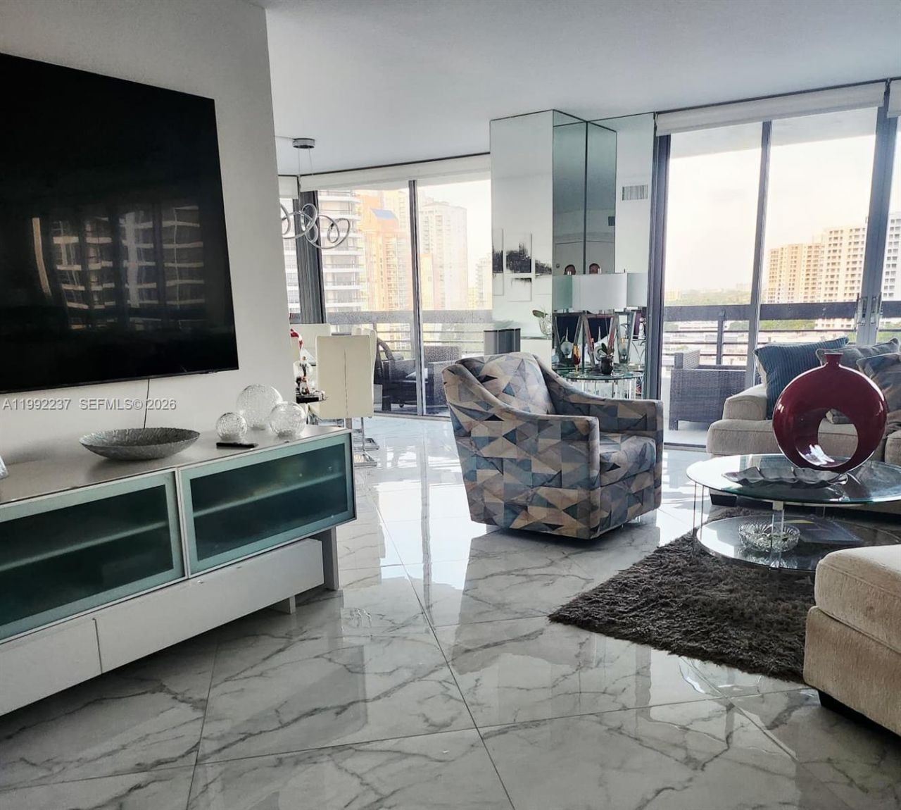 3500 Mystic Pointe Dr , Unit 1201, Aventura, FL 33180 Photo