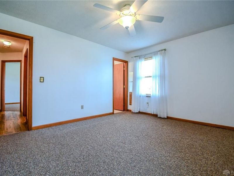 605 Rubythroat Lane, Englewood, OH 45315 Photo 13