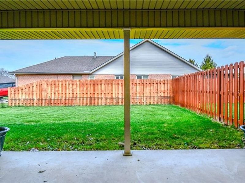 605 Rubythroat Lane, Englewood, OH 45315 Photo 20