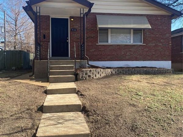 7132 Vermont Avenue, St Louis, MO 63111