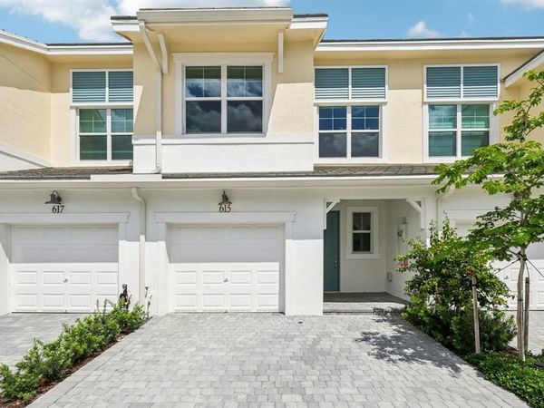 615 Parsons Way, Deerfield Beach, FL 33442