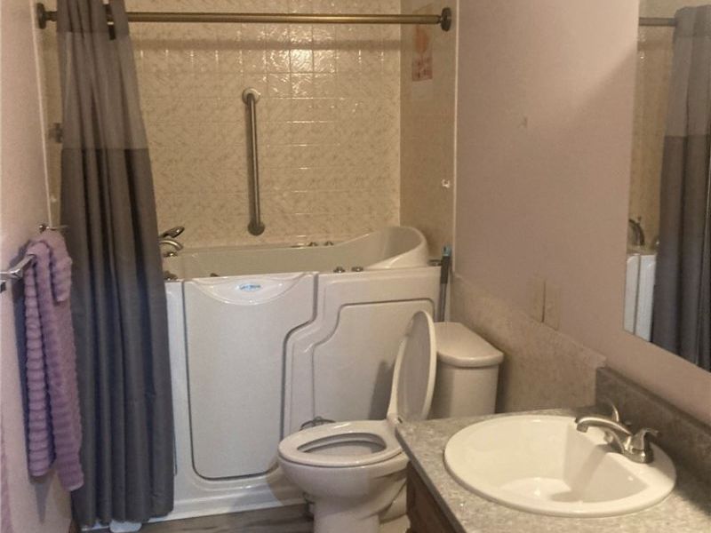 1436 Forrest Drive , Barberton, OH 44203 Photo 17