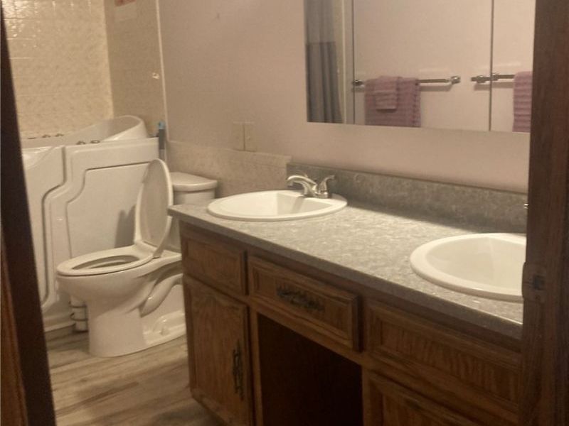 1436 Forrest Drive , Barberton, OH 44203 Photo 18