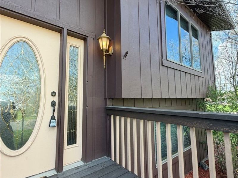 1436 Forrest Drive, Barberton, OH 44203 Photo 4