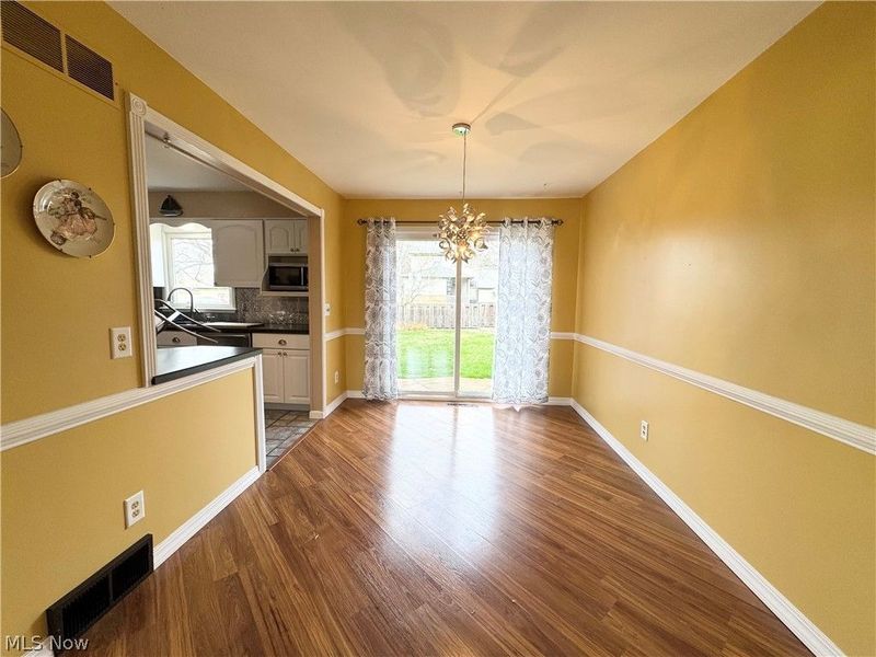 1945 Farmdale Avenue , Mineral Ridge, OH 44440 Photo 5