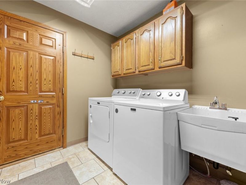 9431 Yvonne Drive , North Royalton, OH 44133 Photo 21