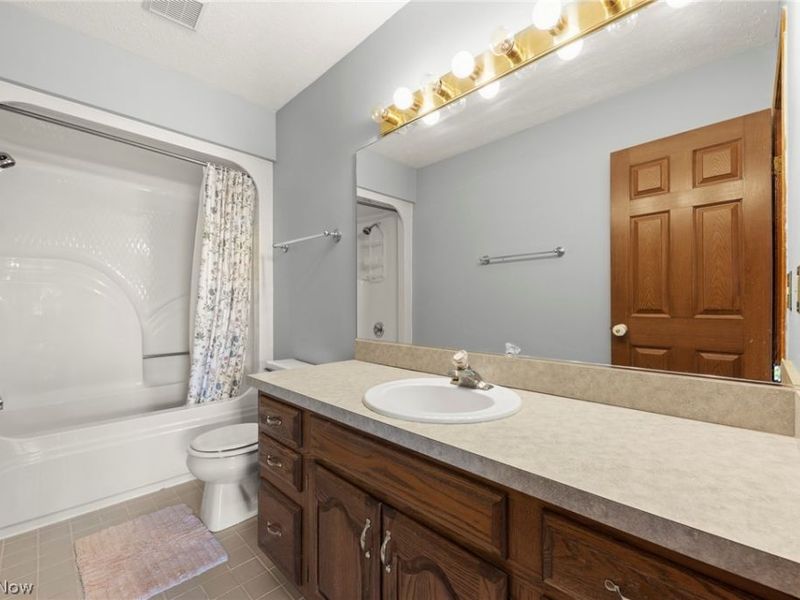 9431 Yvonne Drive , North Royalton, OH 44133 Photo 31