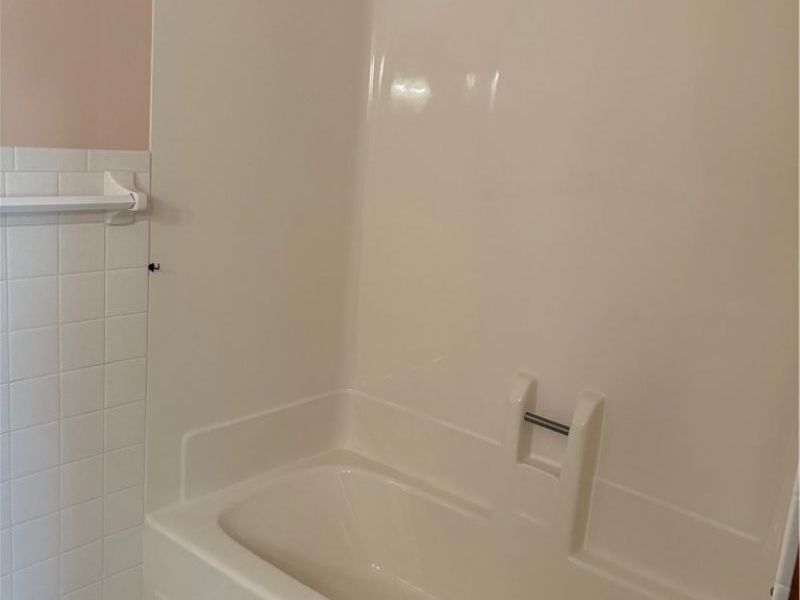 953 Carnation Street NE, Massillon, OH 44646 Photo 9